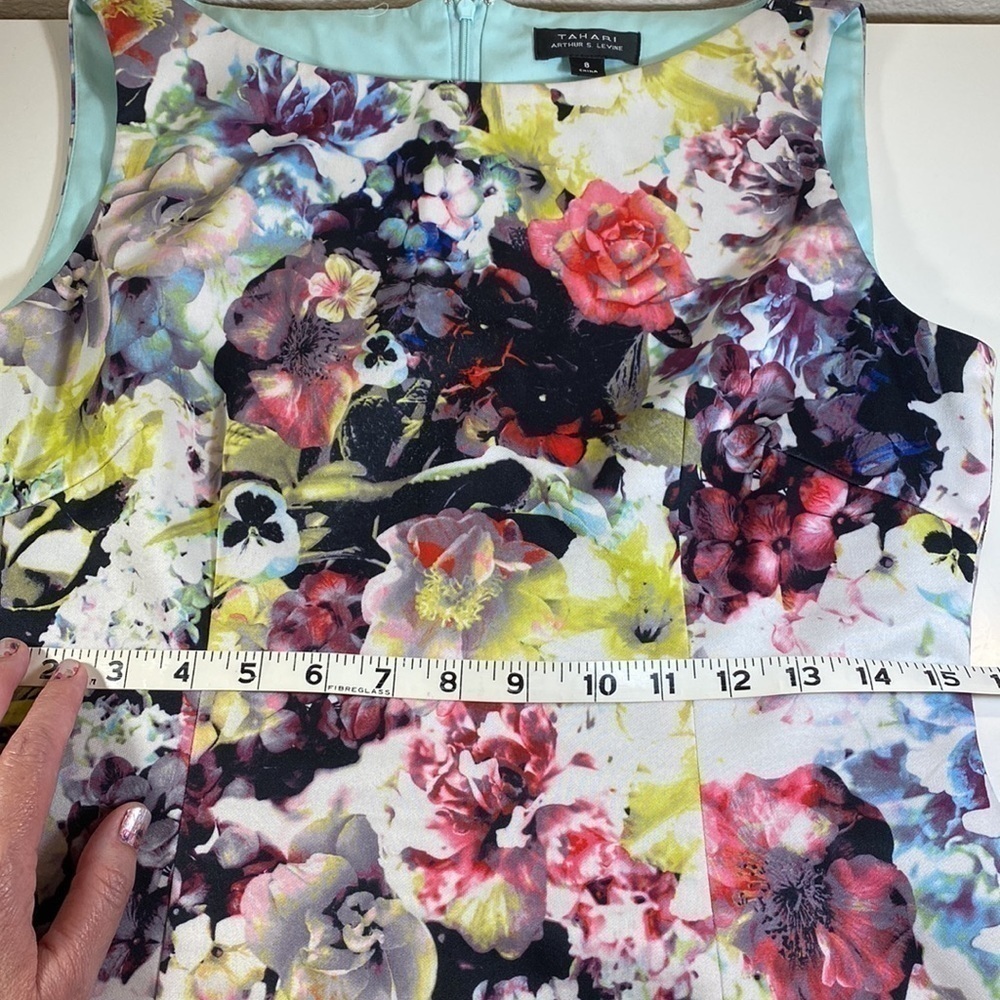 TAHARI Arthur Levine Floral Sheath Dress sz 8 - Picture 13 of 14
